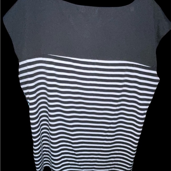 Calvin Klein Ladies Large Multicolor Sleeveless Blouse. - Picture 9 of 9